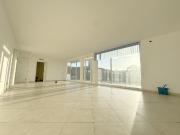 Palazzina commerciale in affitto a Viareggio