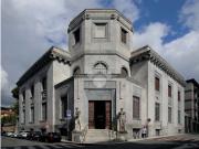 Palazzina commerciale in vendita a Carrara