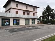 Palazzina commerciale in vendita a Corno Di Rosazzo