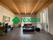 Palazzina commerciale in vendita a Firenze