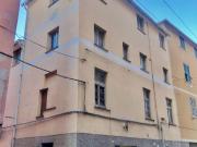 Palazzina commerciale in vendita a Genova