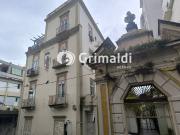 Palazzina commerciale in vendita a Napoli