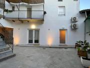 Palazzina commerciale in vendita a Pinerolo