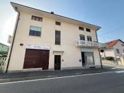 Palazzina commerciale in vendita a Rivoli