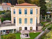 Palazzo di 600 m² in vendita La Spezia, Italia