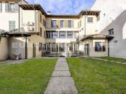 Palazzo di 859 m² in vendita Via Paganora, 13, Brescia,...