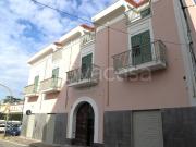 Palazzo in vendita a Maddaloni piazza della Pace, 3