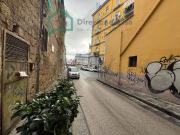 Palazzo in vendita a Napoli