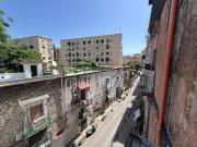 Palazzo in vendita a Napoli