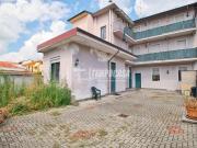 Palazzo in vendita a Trecate
