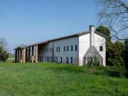 Palazzo / Stabile di 1550 m con più di 5 locali in...