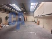 Palazzo Stabile in Affitto a Milano