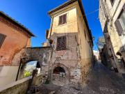 Palazzo / Stabile in vendita a Alatri FR
