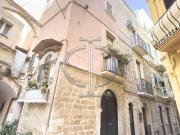 Palazzo / Stabile in vendita a Bari BA