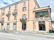 Palazzo / Stabile in vendita a Brescia BS