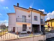 Palazzo / Stabile in vendita a Capodimonte VT