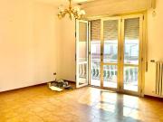 Palazzo / Stabile in vendita a Carpi MO