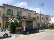 Palazzo / Stabile in vendita a Corbola RO