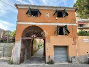 Palazzo / Stabile in vendita a Genova GE
