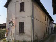 Palazzo / Stabile in vendita a Giussano MB