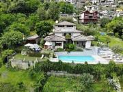 Palazzo / Stabile in vendita a Gravedona ed Uniti CO