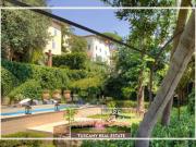 Palazzo / Stabile in vendita a Larciano PT