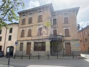 Palazzo / Stabile in vendita a Manerbio BS