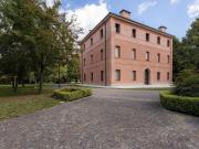 Palazzo / Stabile in vendita a Medolla MO