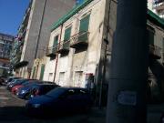 Palazzo / Stabile in vendita a Napoli NA