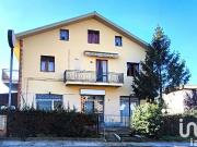 Palazzo / Stabile in vendita a Notaresco TE
