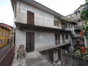 Palazzo / Stabile in vendita a Oleggio NO