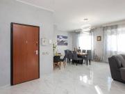 Palazzo / Stabile in vendita a Paderno Dugnano MI