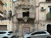 Palazzo / Stabile in vendita a Palermo PA