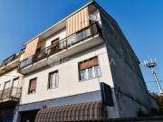 Palazzo / Stabile in vendita a Parabiago MI