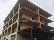 Palazzo / Stabile in vendita a Parete CE