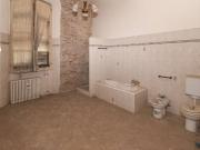 Palazzo / Stabile in vendita a Reggio Emilia RE