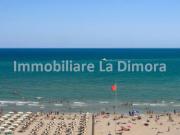 Palazzo / Stabile in vendita a Riccione RN