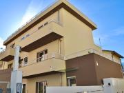 Palazzo / Stabile in vendita a Rimini RN