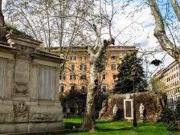 Palazzo / Stabile in vendita a Roma RM