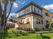 Palazzo / Stabile in vendita a Roma RM