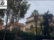 Palazzo / Stabile in vendita a Roma RM