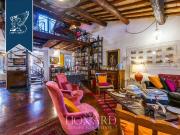 Palazzo / Stabile in vendita a Roma RM