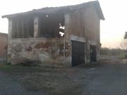 Palazzo / Stabile in vendita a Savignano sul Panaro MO