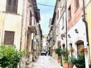 Palazzo / Stabile in vendita a Scanno AQ