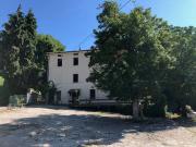 Palazzo / Stabile in vendita a Schio VI