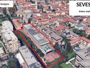 Palazzo / Stabile in vendita a Seveso MB