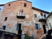 Palazzo / Stabile in vendita a Valenza AL