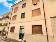 Palazzo / Stabile in vendita a Verona VR