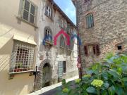 Palazzo / Stabile in vendita a Villa Basilica LU