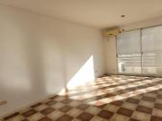 Palermo, 2 Ambientes contrafrente, balcon corrido. Muy...